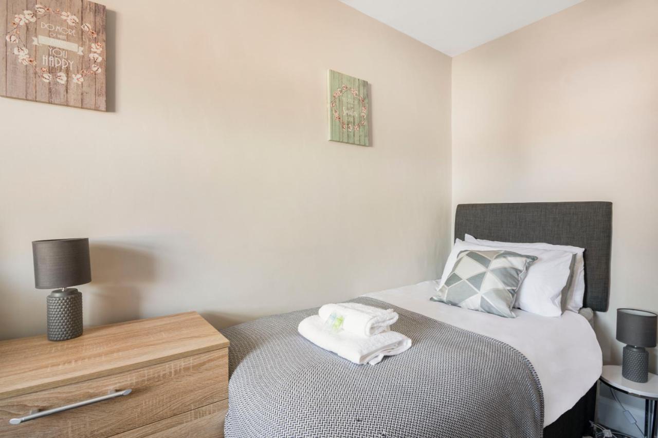 Spacious 3 Bed House, Netflix, Garden, Parking Southampton Exterior foto